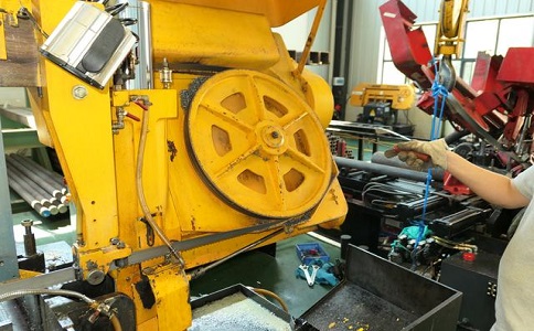 陆丰金属带锯床的日常使用和保养注意事项！